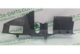 Дефлектор радіатора правий з пошкодженням Skoda Superb 2 3T0121284A VAG (3T0121284A)