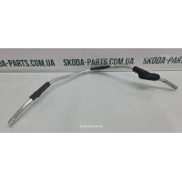 Направляюча тросу ручного гальма права Skoda Superb 2 3T0711952 вживана VAG (3T0711952)