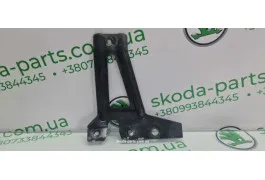 Кронштейн кріплення замка капоту Skoda Superb 2 3T0805489 VAG (3T0805489)