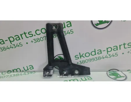 Кронштейн кріплення замка капоту Skoda Superb 2 3T0805489 VAG (3T0805489)