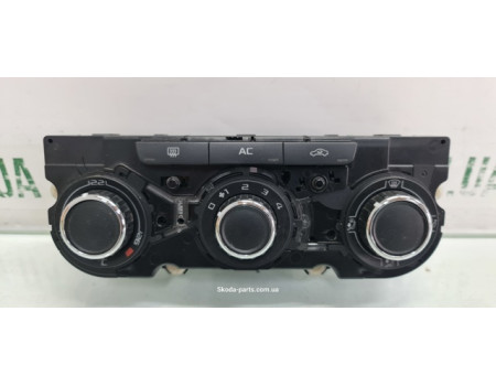 Блок управління пічкою та кондиціонера Skoda Octavia A5 3T0820047H VAG (3T0820047H)