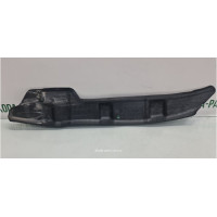 Пильник крила передній правий Skoda Superb 2 3T0821112 VAG (3T0821112)