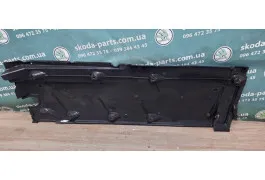 Захист днища кузова лівий Skoda Superb 2 універсал VAG (3T0825201G)