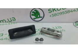 Кнопка відмикання кришки багажника Skoda Superb 2 3T0827566C VAG (3T0827566C)