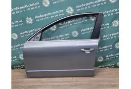 Двері передні ліві Skoda Superb 2 колір LF8L/2G2G VAG (3T0831055)