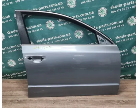 Двері передні праві Skoda Superb 2 3t0831056 VAG (3T0831056)