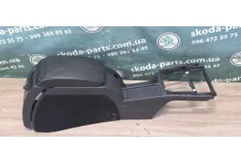 Підлокітник центральний Skoda Superb 2 універсал 3T0863243 VAG (3T0863243)