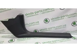 Накладка дверного порогу внутрішня, передня права Skoda Superb 2 VAG (3T0863484A)
