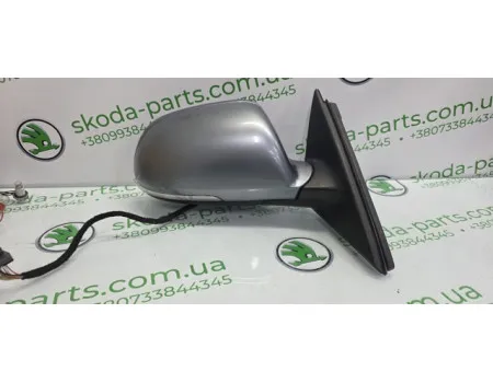 Дзеркало заднього виду праве з електроскладанням Skoda Superb 2 VAG (3T2857508BK)