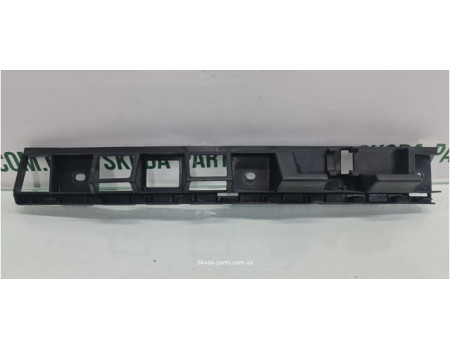 Кронштейн кріплення заднього бампера правий ліфтбек Skoda Superb 2 3T5807864BA вживаний VAG (3T5807864BA)