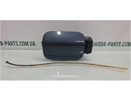 Лючок паливного баку ліфтбек Skoda Superb 2 3T5809857 VAG (3T5809857)