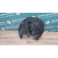 Підкрилок заднього крила правий Skoda Superb 2 VAG (3T5810970)