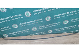 Молдінг криші правий ліфтбек Skoda Superb 2 3T5853702 вживаний VAG (3T5853702)