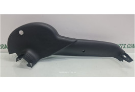 Накладка кришки багажника права ліфтбек Skoda Superb 2 3T5867608 вживана VAG (3T5867608)