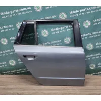 Двері задні праві Skoda Superb 2 колір LF8L/2G2G VAG (3T9833056)
