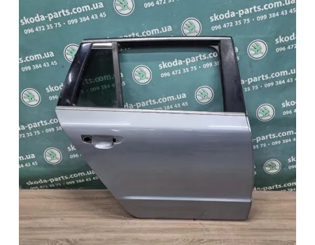 Двері задні праві Skoda Superb 2 колір LF8L/2G2G VAG (3T9833056)