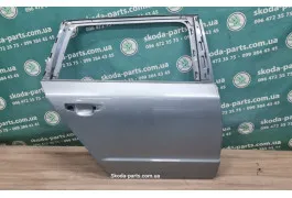 Двері задні праві комбі Skoda Superb 2 колір LF8L/2G2G VAG (3T9833056)