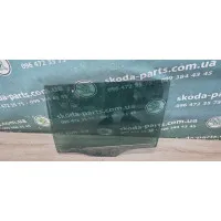 Скло задньої двері лівої Skoda Superb 2 універсал VAG (3T9845205A)