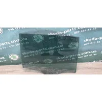 Скло задньої двері правої Skoda Superb 2 універсал VAG (3T9845206A)