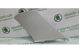 Накладка стійки задня права комбі Skoda Superb 2 3T9867246 VAG (3T9867246)