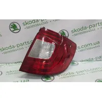 Ліхтар задній правий з пошкодженням Skoda Superb 2 універсал 3T9945112 VAG (3T9945112)