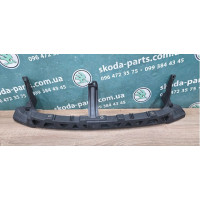 Підсилювач Чайка переднього бампера Skoda Superb рестайл VAG (3U0807121)