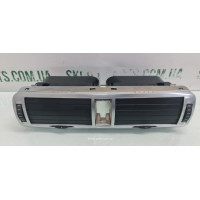 Дефлектор центральний Skoda Superb 3U0820951G VAG (3U0820951G)