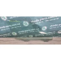 Скло передніх дверей праве Skoda Superb VAG (3U0845202)