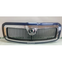 Решітка радіатора дорестайл вживана Skoda Superb 3U0853651C VAG (3U0853651C)