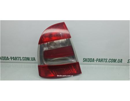 Стоп лівий Skoda Superb 3U5945095A VAG (3U5945095A)