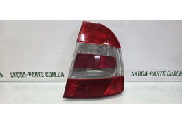Ліхтар задній правий Стоп правий Skoda Super рестайл VAG (3U5945096A)