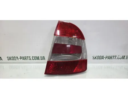 Ліхтар задній правий Стоп правий Skoda Super рестайл VAG (3U5945096A)