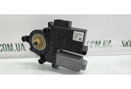 Двигун склопідіймача Блок управління склопідіймачем передній правий Skoda Fabia II new 440774fr VAG (440774FR)