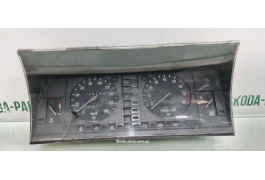 Щиток приладів з тахометром Skoda Favorit VAG (443439085A)
