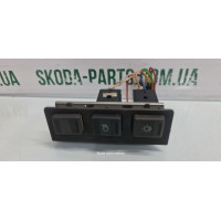 Кнопки увімкнення світла Skoda Favorit VAG (443451042000)