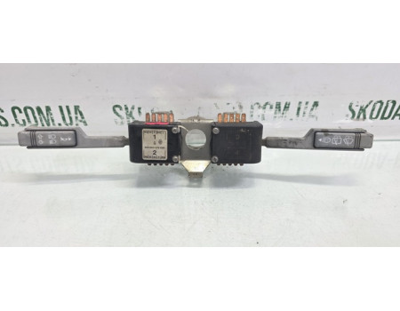 Перемикач світла фар та поворотів Skoda Favorit Forman MOTORPAL (443853276)