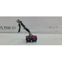 Роз'єм фішка блоку запобіжників Skoda Octavia Tour 4A0937529 VAG (4A0937529)