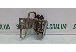 Завіса петля дверей нижня передня права Skoda Octavia Tour 4B0833412D VAG (4B0833412D)