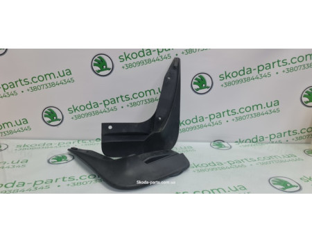 Бризговики передні Skoda Octavia A7 5E0075111 VAG (5E0075111)