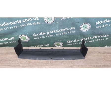 Повітрозабірник радіатора Дефлектор на установочну панель Skoda Octavia A7 VAG (5E0121295)