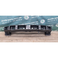 Підсилювач переднього бампера Skoda Octavia A7 VAG (5E0807109F)
