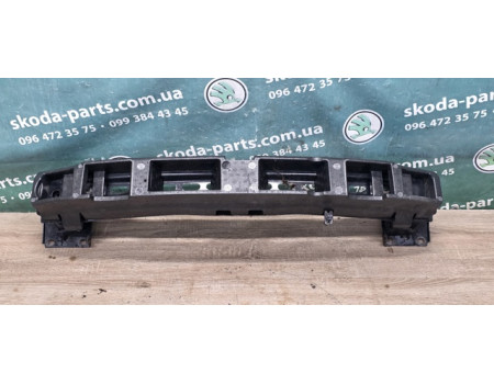 Підсилювач переднього бампера Skoda Octavia A7 VAG (5E0807109F)