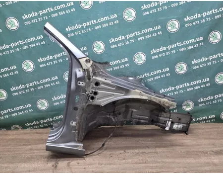 Ланжерон правий передній Четверть права передня Skoda Octavia A7 5e0810126A VAG (5E0810126A)