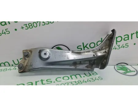 Кронштейн кріплення крила передній лівий дорестайл Skoda Octavia A7 5E0821141 VAG (5E0821141)