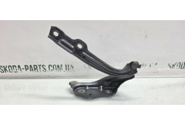 Петля Завіса капоту ліва Skoda Octavia A7 VAG (5E0823301)