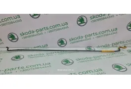 Опора капоту Skoda Octavia A7 5E0823363 VAG (5E0823363)