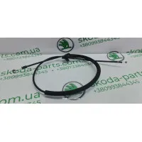 Тросік відмикання капоту задній Skoda Octavia A7 5E0823535B VAG (5E0823535B)