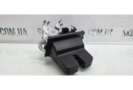 Замок кришки багажника Замок Ляди Skoda Octavia A7 універсал VAG (5E0827505)