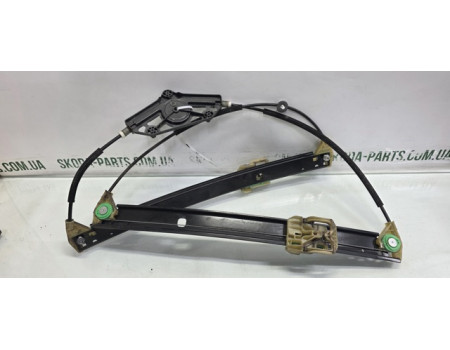 Механізм склопідіймача двері передньої лівої Склопідйомник лівий передній Skoda Octavia A7 VAG (5E0837461)
