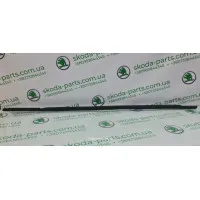 Ущільнювач скла дверей зовнішній передній лівий Skoda Octavia A7 5E0837477 VAG (5E0837477)